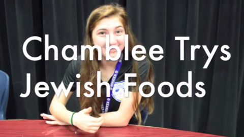 Chamblee Students Try Jewish Food