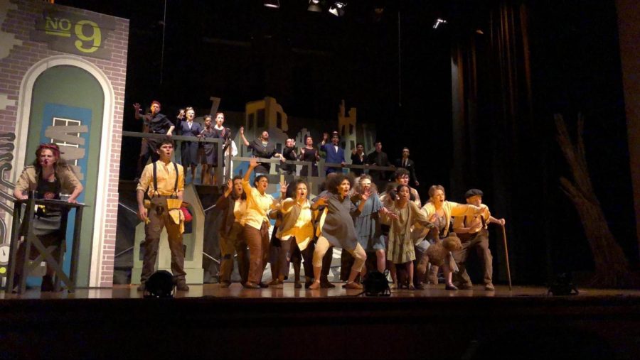 Musical+Theatre+students+performing+in+the+2019+musical%2C+%E2%80%98Urinetown.%E2%80%99