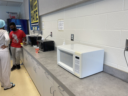 Chamblee's cafeteria and one of the few working microwaves