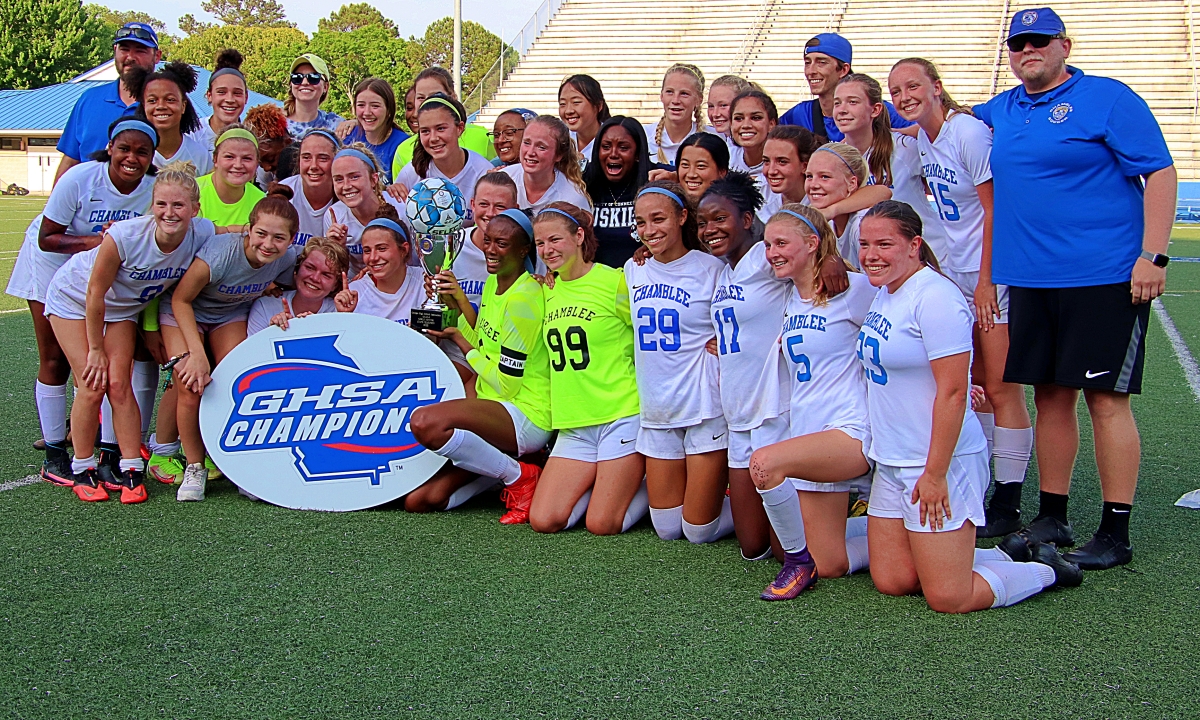 Chamblee Lady Bulldogs pose with Title
