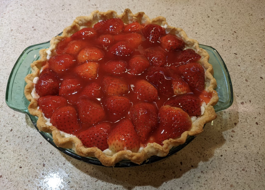Strawberry rhubarb pie