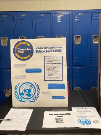 The Chamblee MUN booth at the club fair during the 2022-23 open house.