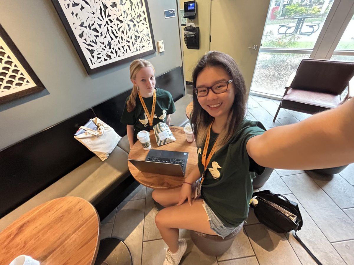Lyvia Huang (‘25) and Lauren Cisewski (‘25) at a Starbucks at Georgia Southern University.
Photo by Lyvia Huang